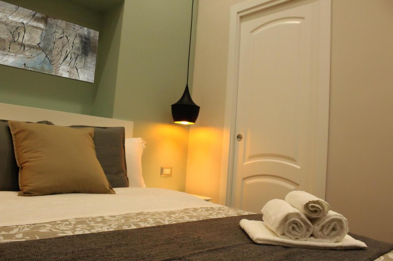 Residenza La Scala Bed and Breakfast Neapel Exteriör bild